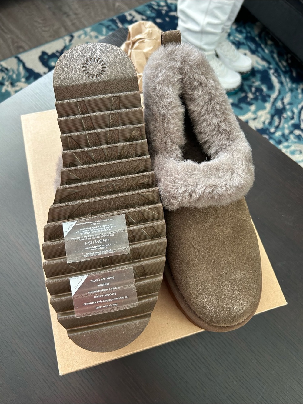 Ugg l-Nita platform slippers shearling Lined Slip-On - Picture 9 of 11